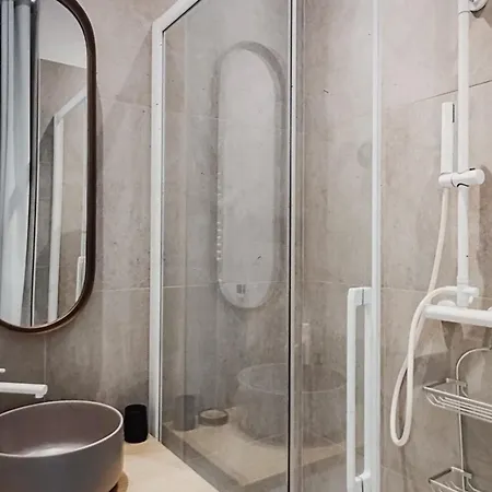 Beautiful House In شقة سبليت